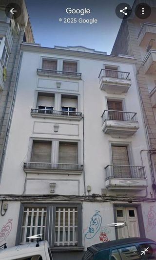 Piso en venta en Universidad en Ourense
