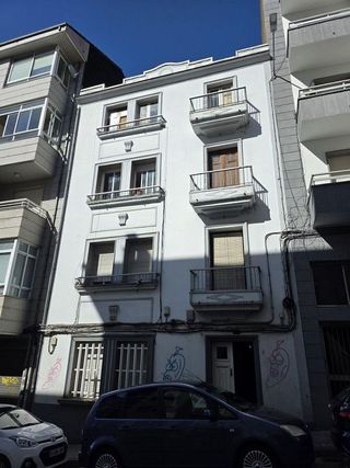 Piso en venta en Universidad en Ourense