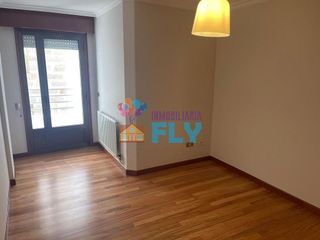 Piso en venta en Praza España - Casablanca en Vigo