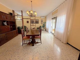 Casa pareada en venta en Centre en Rubí