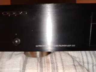 Lettore Blu-ray Oppo UDP 203 + 3 telecomandi