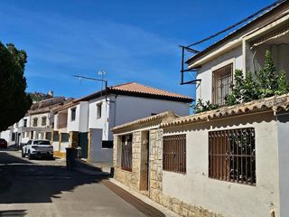Casa adosada en venta en Belén - San Roque en Jaén
