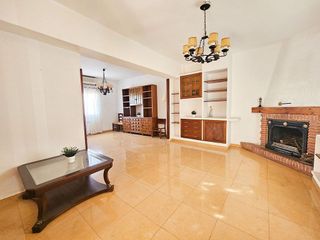 Casa adosada en venta en Belén - San Roque en Jaén