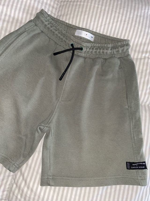 Pantalón corto Zara niño verde
