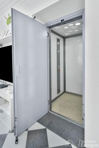 Casa adosada en venta en Caudete