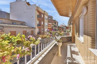 Casa adosada en venta en Caudete