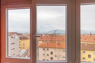 Piso en venta en General Dávila en Santander