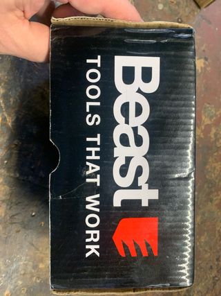 Extractor de cojinetes y rodamientos marca Beast