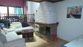 Casa adosada en venta en Veinat en Salt