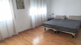 Casa adosada en venta en Veinat en Salt