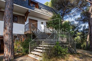 Chalet en venta en Roca del Vallès, la