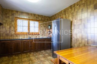 Chalet en venta en Roca del Vallès, la