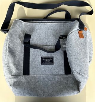 Bolso de fin de semana Abercrombie & Fitch gris