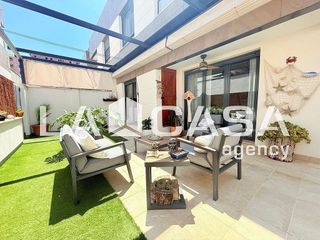 Chalet en venta en Montequinto en Dos Hermanas