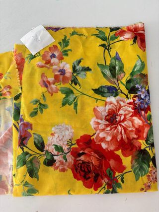 Retal popelín estampado flores
