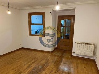 Piso en venta en Casco Antiguo en León