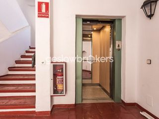 Piso en venta en Puerto Banús en Marbella