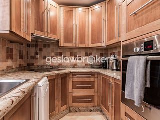Piso en venta en Puerto Banús en Marbella
