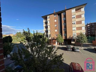 Piso en venta en Crucero - Pinilla en León