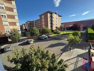 Piso en venta en Crucero - Pinilla en León
