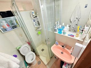 Piso en venta en Apóstol Santiago en Madrid