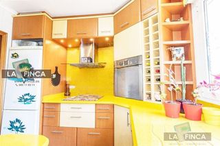 Piso en venta en Perchera en Gijón