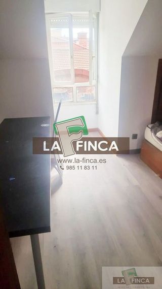 Piso en venta en Perchera en Gijón