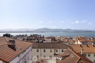 Piso en venta en Puerto Chico en Santander