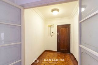 Piso en venta en Puerto Chico en Santander