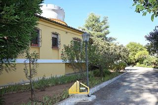 Chalet en venta en Monserrat
