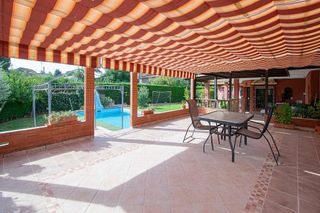 Chalet en venta en Simon Verde en Mairena del Aljarafe