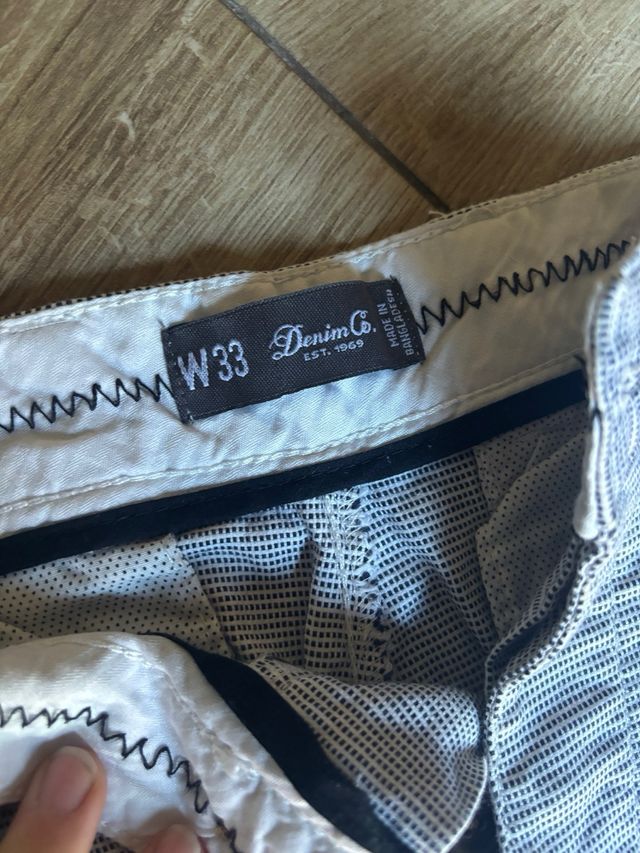 Pantalón corto rayas hombre Talla L