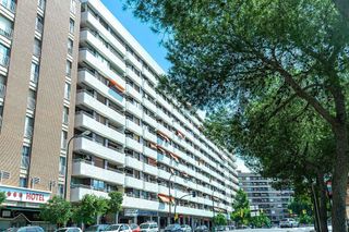 Piso en venta en Doctor Cerrada en Zaragoza