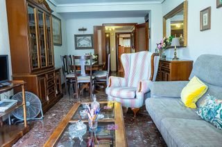 Piso en venta en Doctor Cerrada en Zaragoza