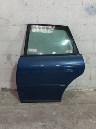 Puerta trasera izquierda AUDI A3 8L