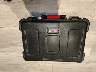 Gopro Hero 10 completa di accessori come in foto 