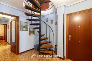 Dúplex en venta en Alisal - Cazoña - San Román en Santander