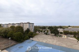 Dúplex en venta en Alisal - Cazoña - San Román en Santander