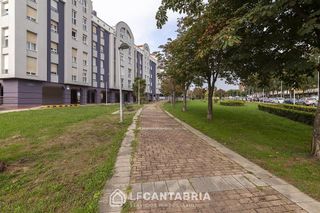 Dúplex en venta en Alisal - Cazoña - San Román en Santander