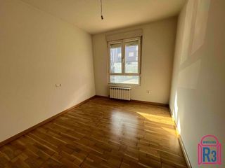 Piso en venta en Villaquilambre