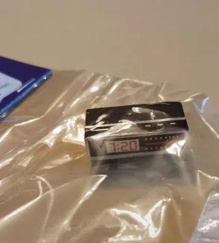 Reloj despertador. Casa de muñecas escala 1:12