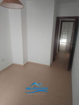 Piso en venta en La Banda - Campo de Fútbol en Chiclana de la Frontera
