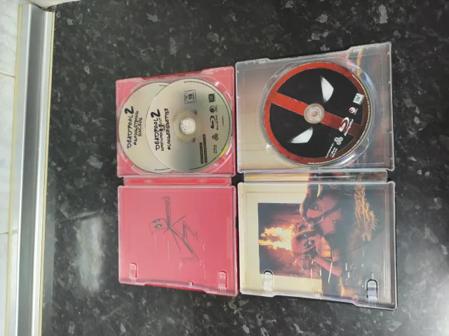 Deadpool Edición Metálica