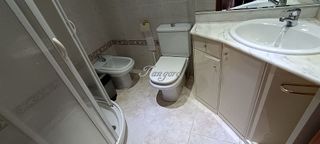Piso en venta en San Pedro de Deusto-La Ribera en Bilbao