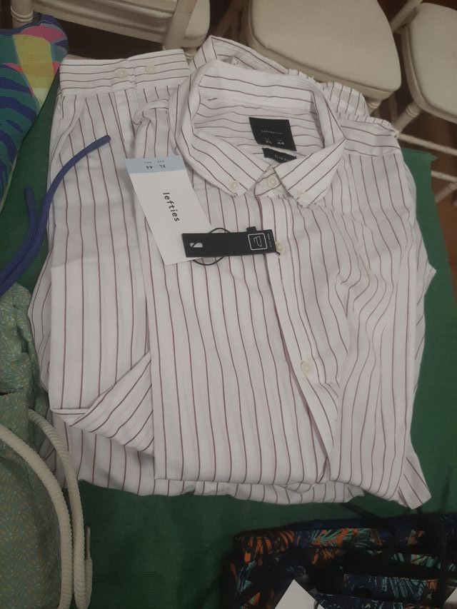 Tallas varias  hay sobre 35 a 2 eu cada una