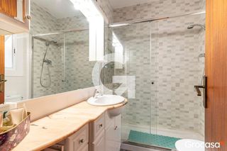 Piso en venta en Can Calders - Mas Lluí - Roses Castellbell en Sant Feliu de Llobregat