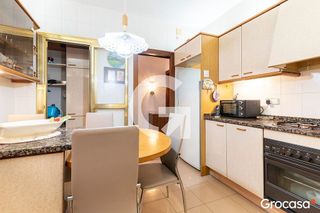 Piso en venta en Can Calders - Mas Lluí - Roses Castellbell en Sant Feliu de Llobregat