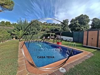 Chalet en venta en Urbanitzacions en Bigues i Riells