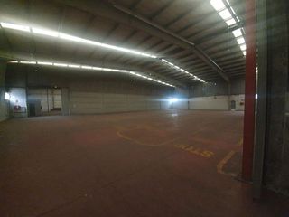 Nave industrial en alquiler en La Paz en Alcalá de Guadaira