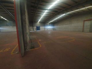 Nave industrial en alquiler en La Paz en Alcalá de Guadaira